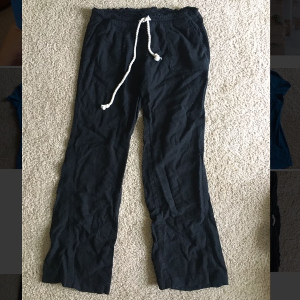 Roxy pants size L